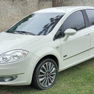 Fiat . Linea Essence Sublime 1.8 16v e.torQ Flex Manual Edição Especial 2013/2013 + Transferência